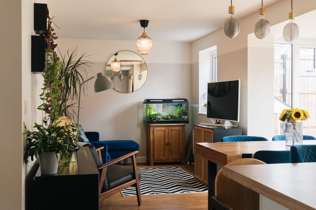 Property photo 2 of 38