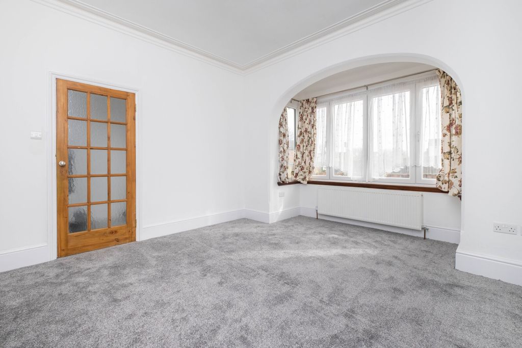 Property photo 2 of 9 Picture No. 02