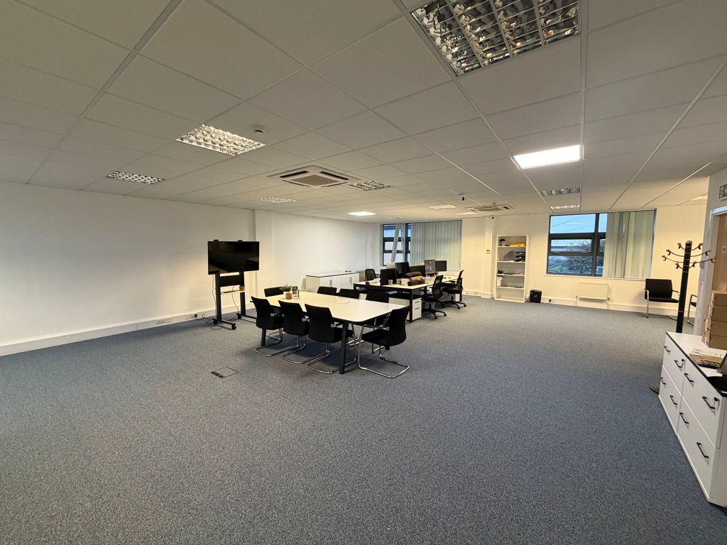 Property photo 2 of 7 Photo 2