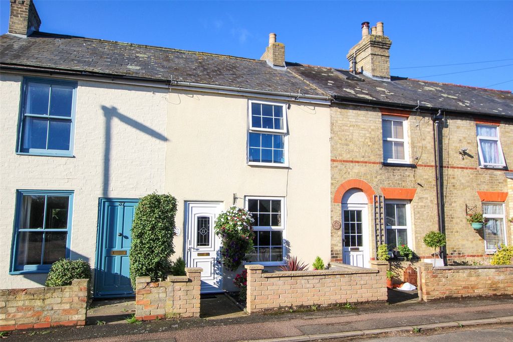 Property photo 1 of 11 Front Aspect.