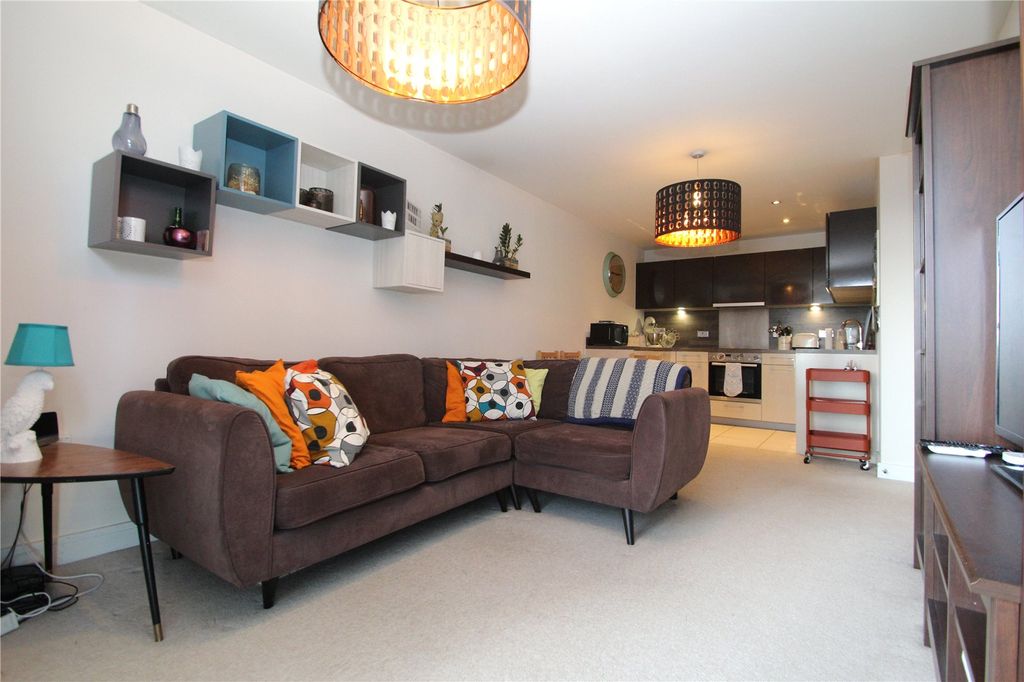 Property photo 2 of 10 Picture No. 23