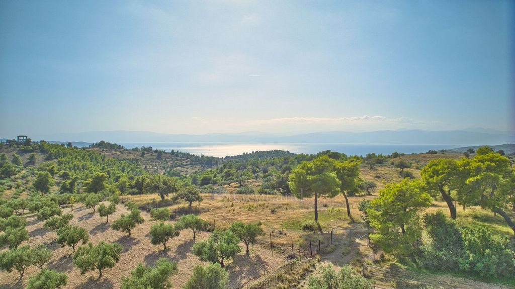 Property photo 1 of 26