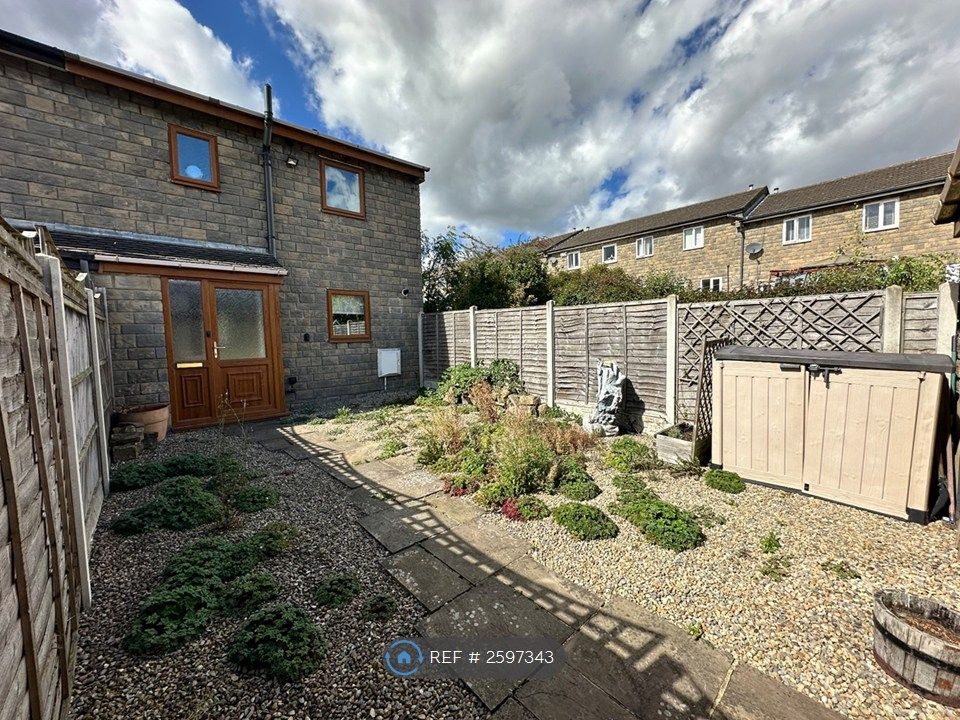 Property photo 1 of 15