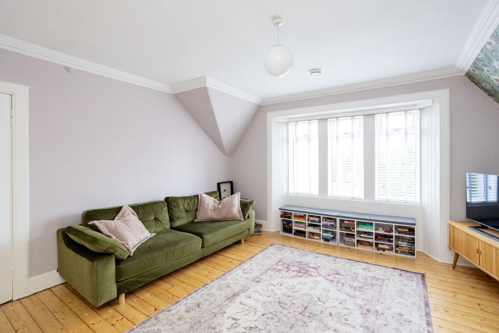 Property photo 1 of 25