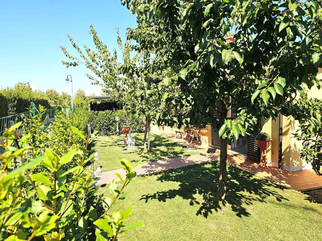 Property photo 3 of 30