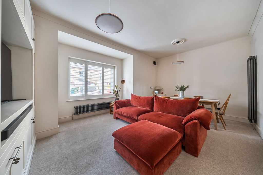 Property photo 3 of 22