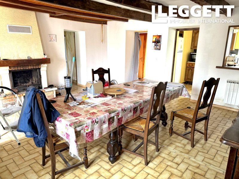 Property photo 3 of 10