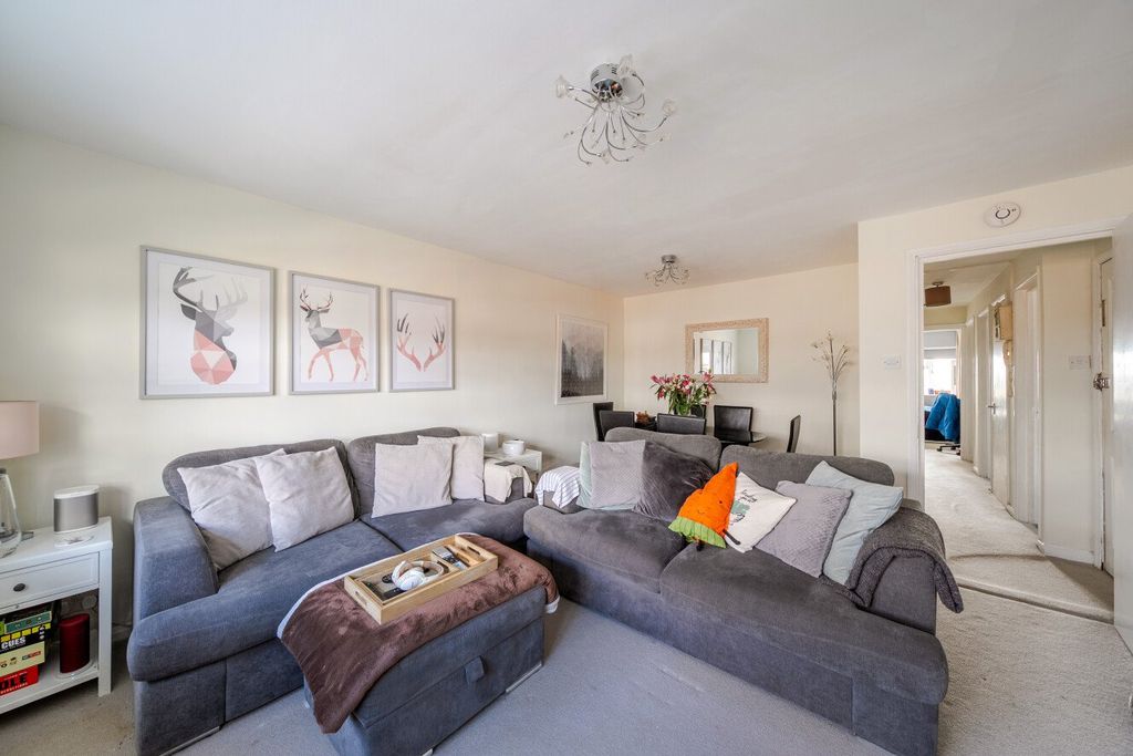 Property photo 3 of 9 Picture No. 06