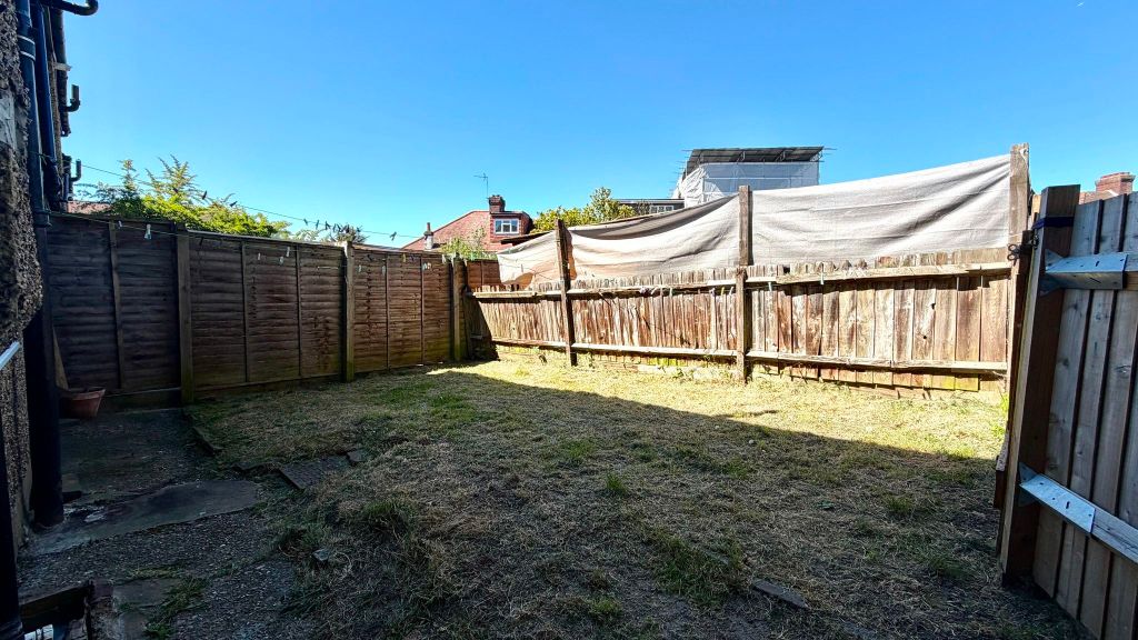 Property photo 2 of 3