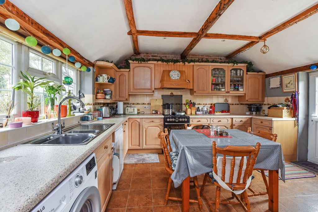 Property photo 3 of 18 Picture No. 32