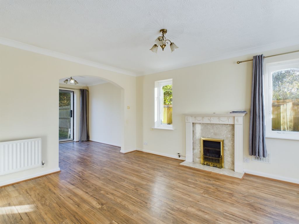 Property photo 3 of 19