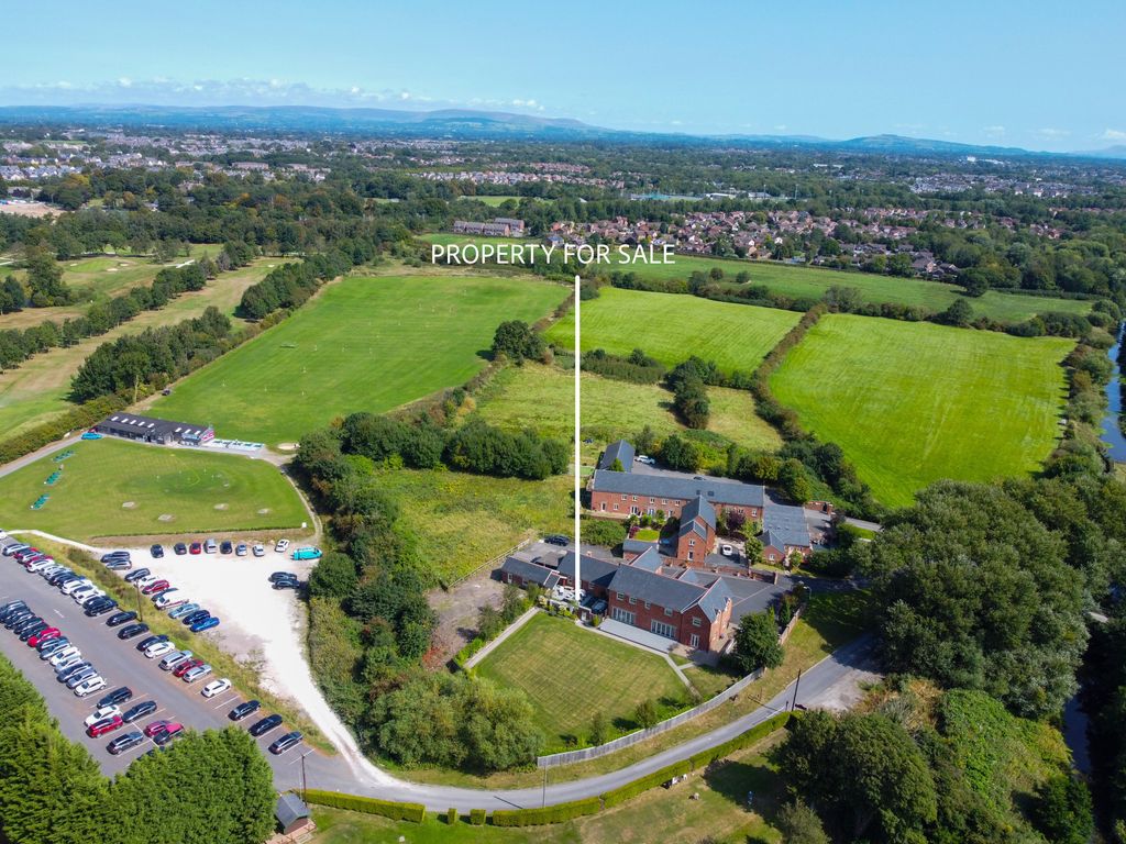 Property photo 3 of 36