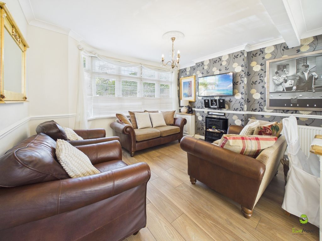 Property photo 2 of 23 Presented By Clinton At Ewemove Bexleyheath And Da