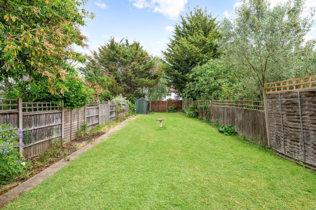 Property photo 3 of 25 Picture No. 38