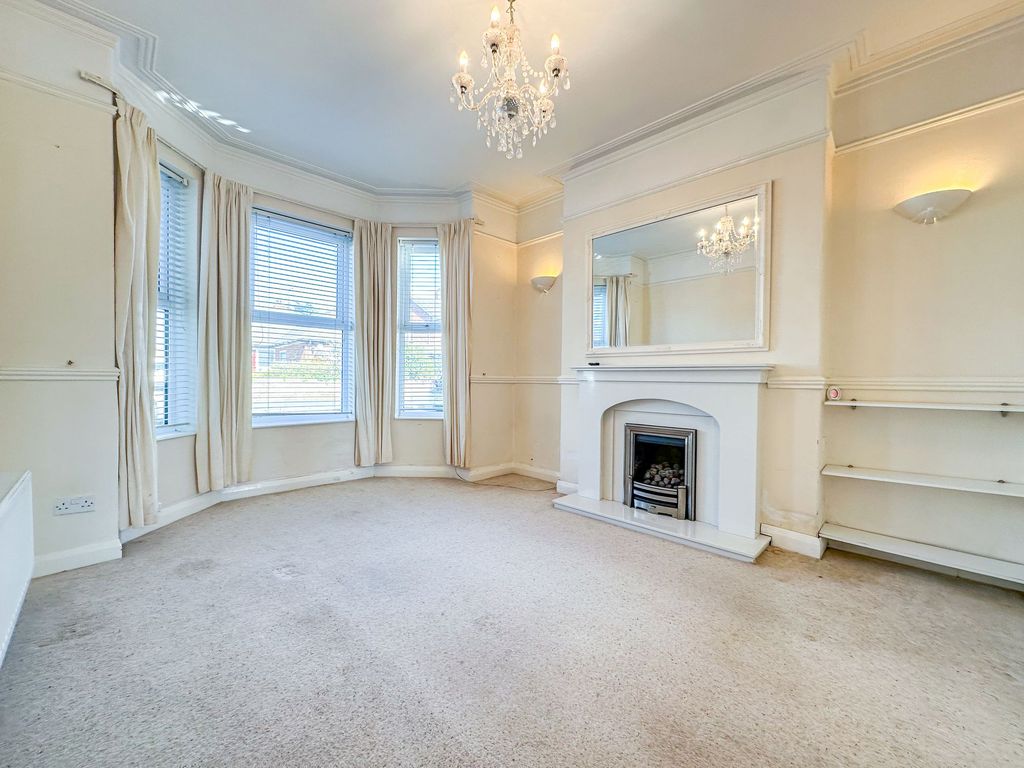 Property photo 3 of 29