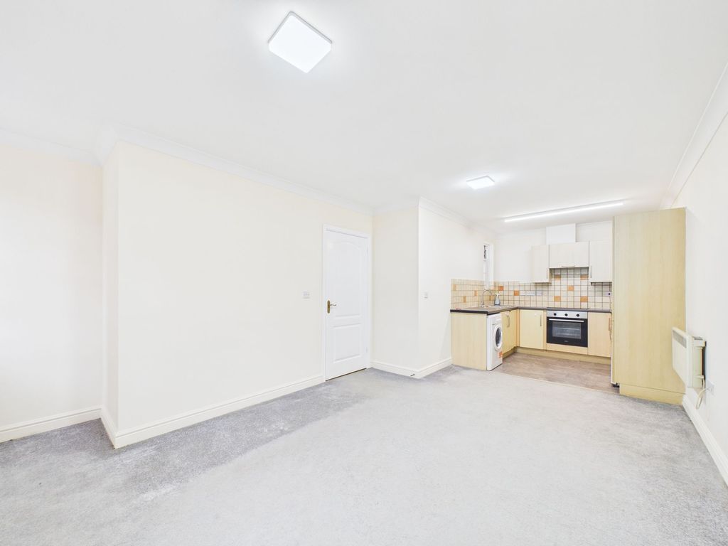 Property photo 3 of 9