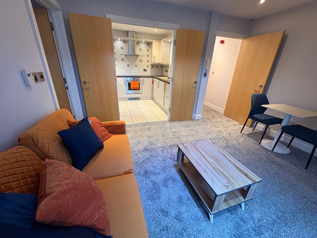 Property photo 2 of 11