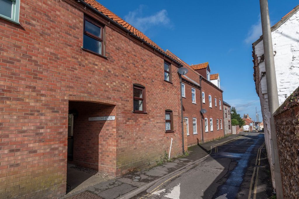 Property photo 1 of 15