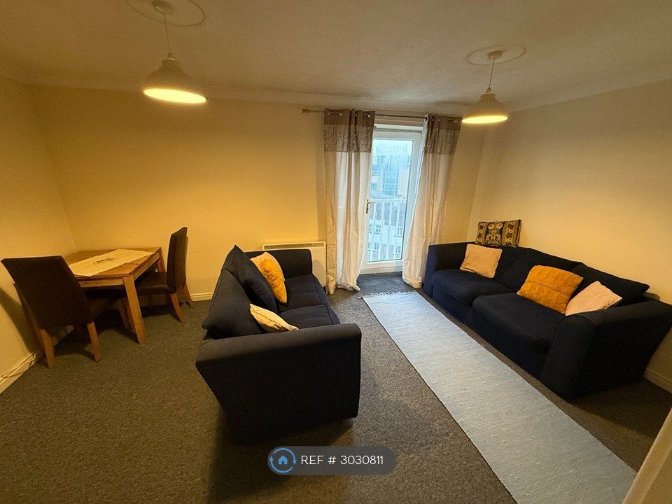 Property photo 2 of 6