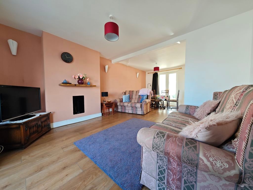 Property photo 2 of 15 Photo 2