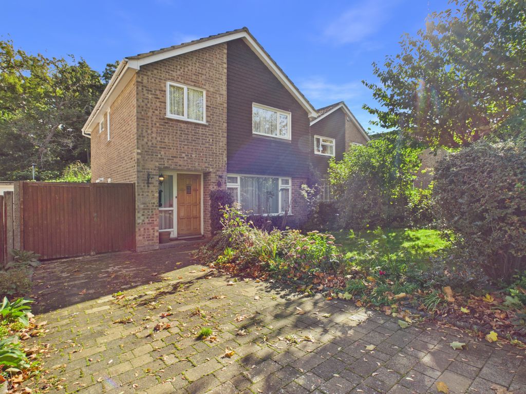 Property photo 1 of 33
