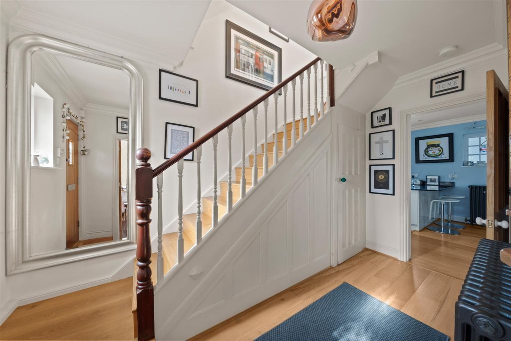 Property photo 3 of 34 Dsc03204.Jpg