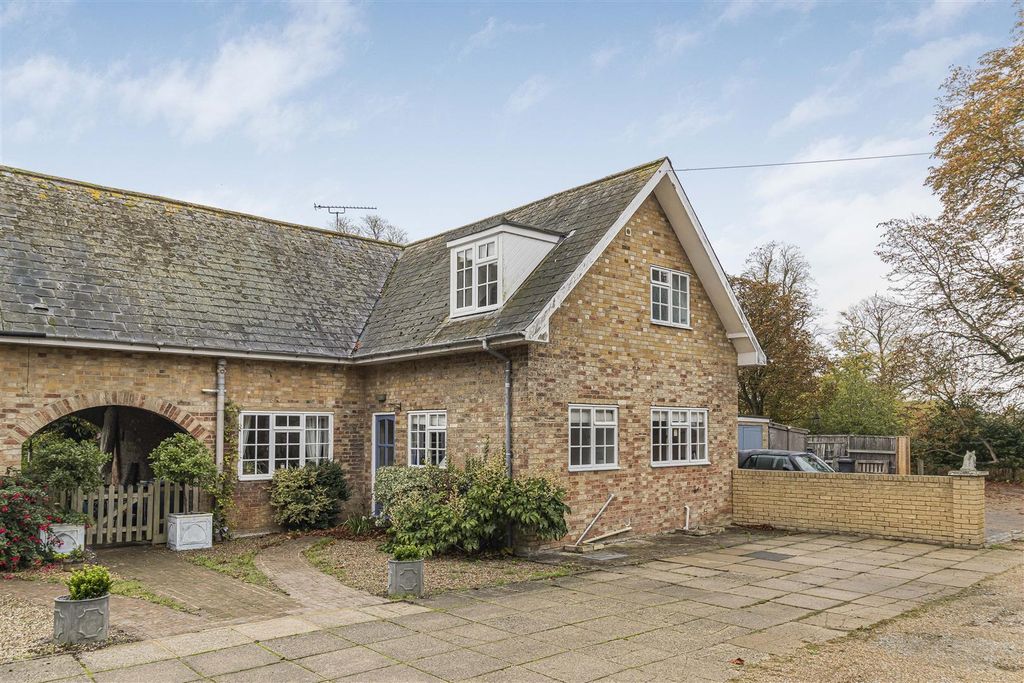 Property photo 1 of 33 3_65320.Jpg