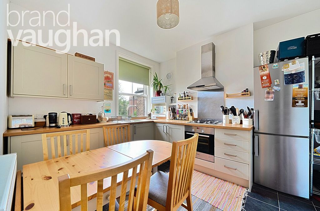 Property photo 3 of 9 Kitchen/Diner