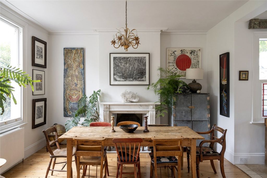 Property photo 3 of 20 Picture No. 02