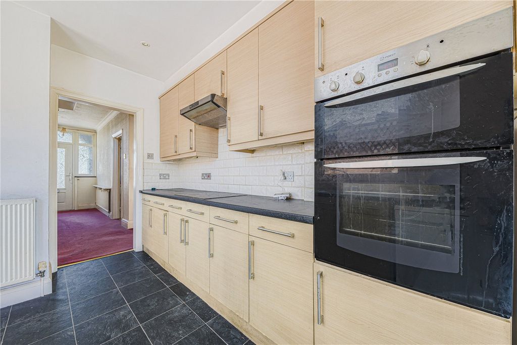 Property photo 2 of 13 Picture No. 03