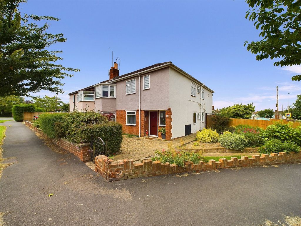 Property photo 1 of 23 Picture No. 01