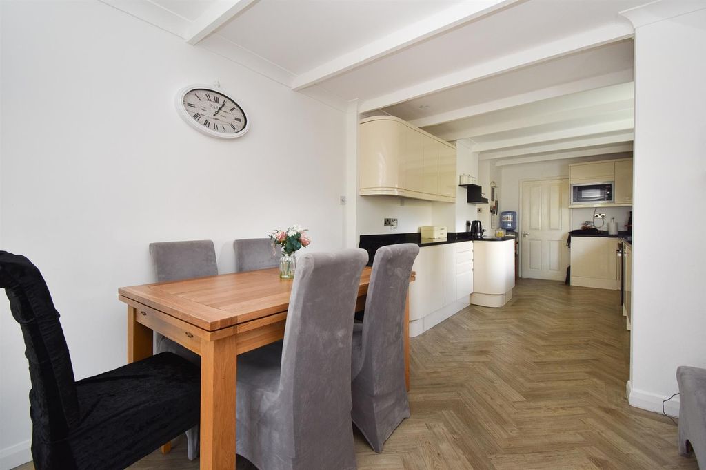 Property photo 3 of 26 Dining Room