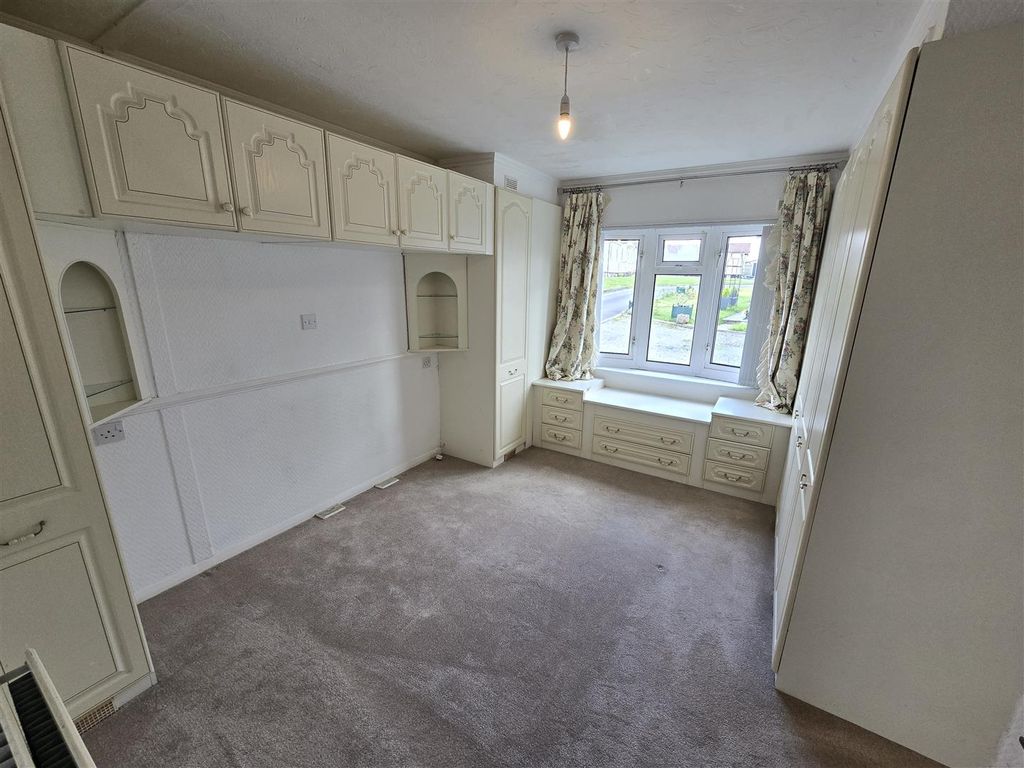 Property photo 3 of 19 Bedroom