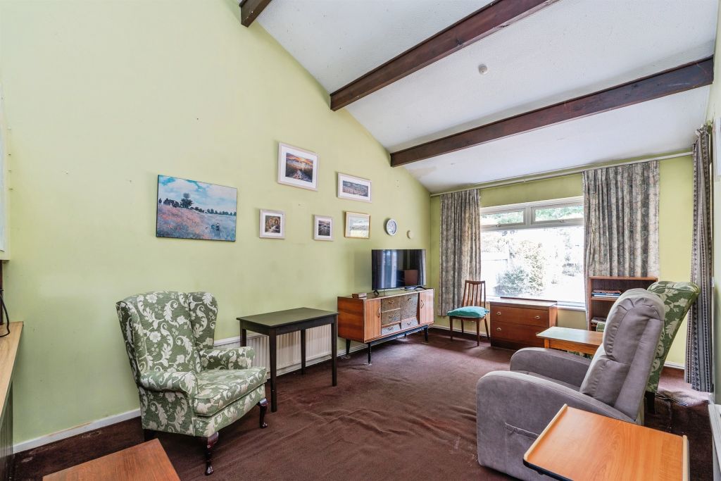 Property photo 3 of 18