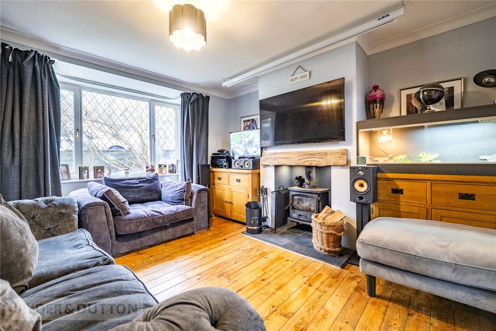 Property photo 2 of 18 Living Room