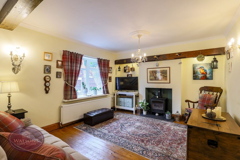 Property photo 2 of 35