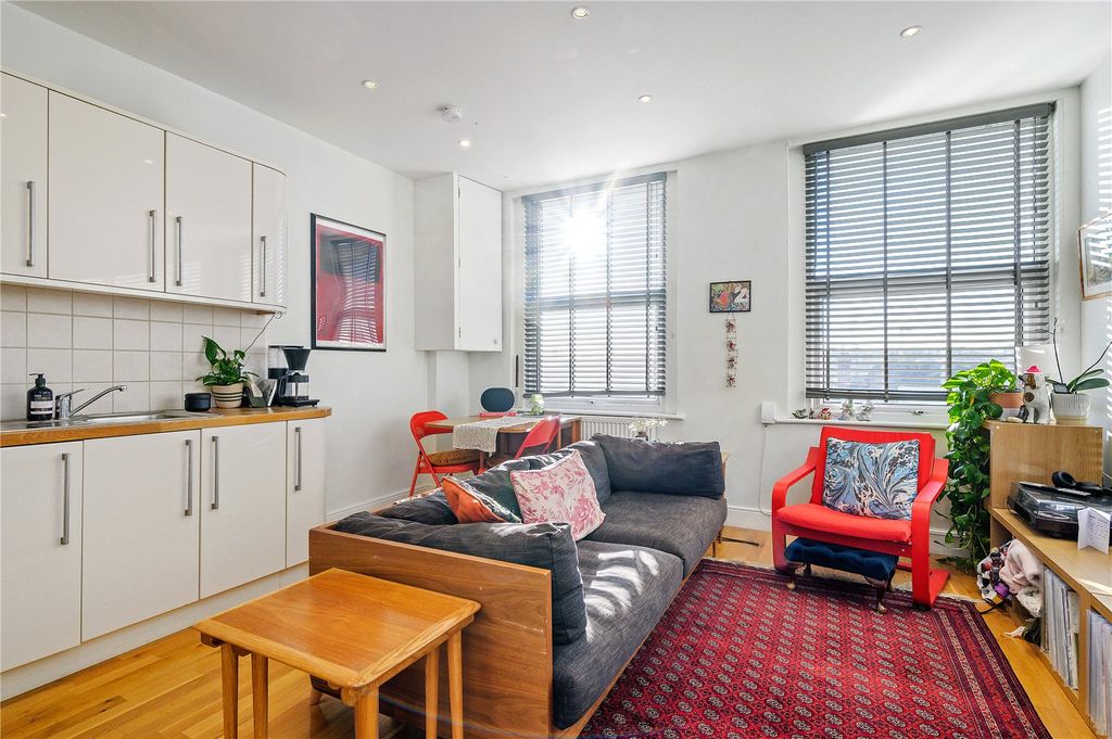 Property photo 3 of 10 Picture No. 20