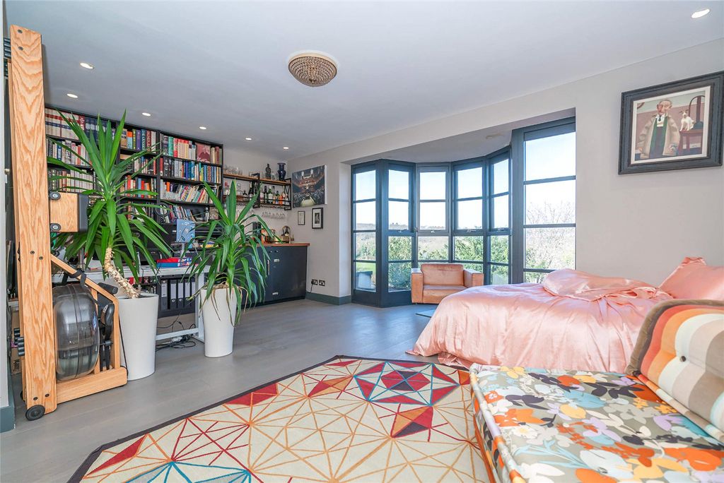 Property photo 3 of 49 Bedroom 2 B