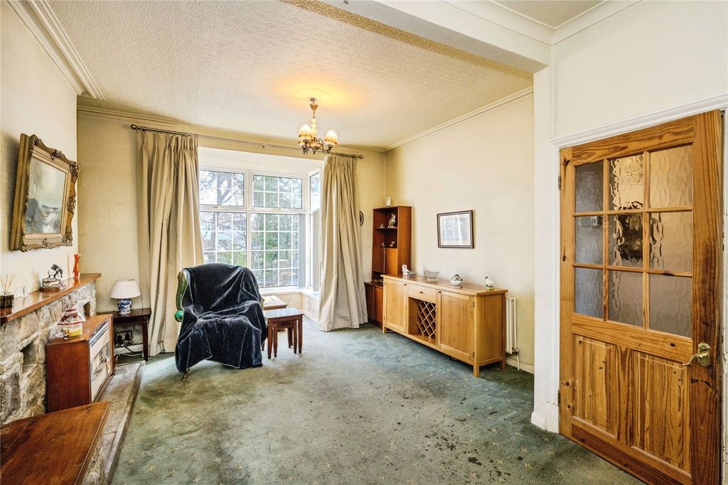 Property photo 2 of 21 Picture No. 25