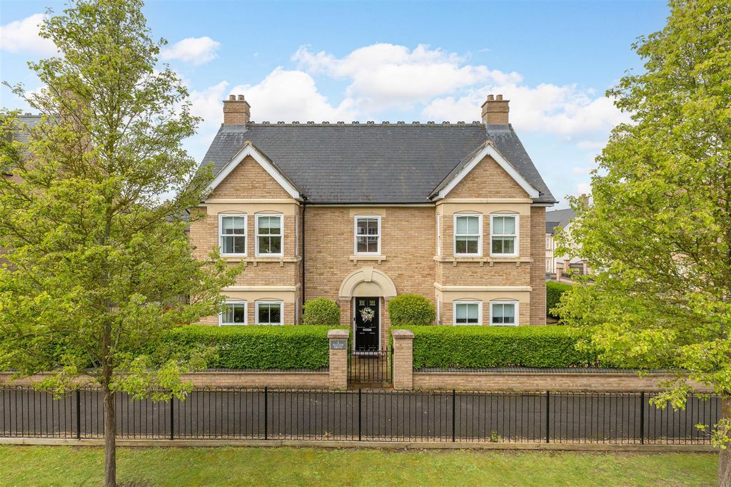 Property photo 1 of 29 4 Paxton Drive-28.Jpg
