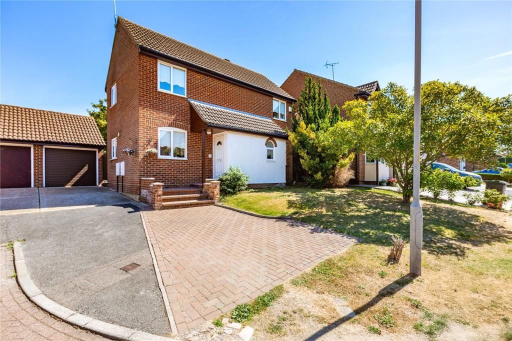 Property photo 1 of 15 4338721