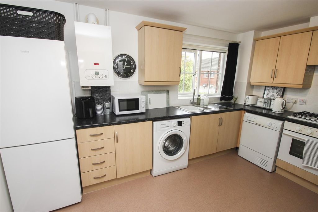 Property photo 3 of 10 Img_0960.Jpg
