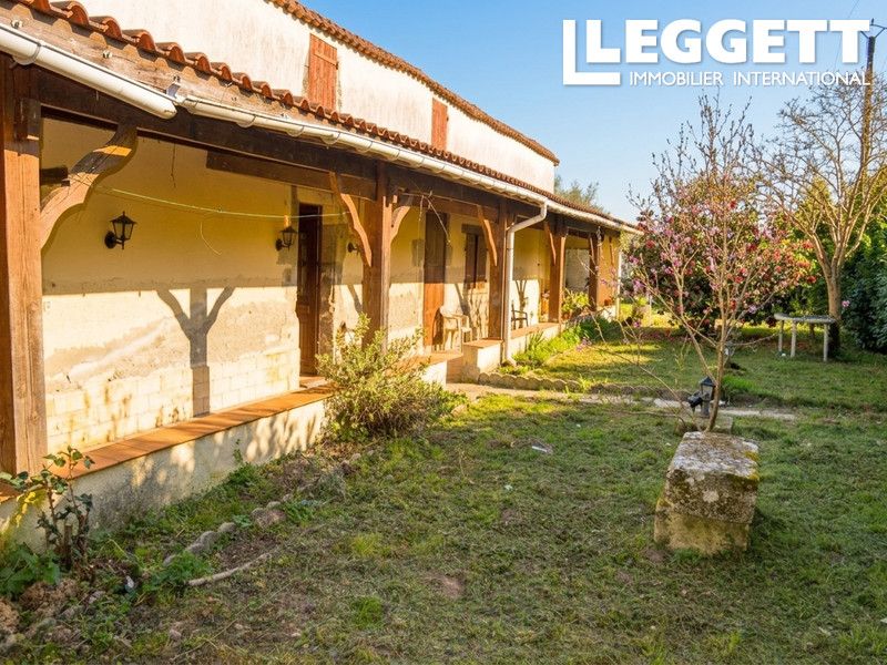 Property photo 2 of 10