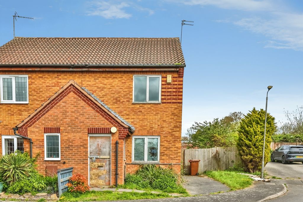 Property photo 2 of 22