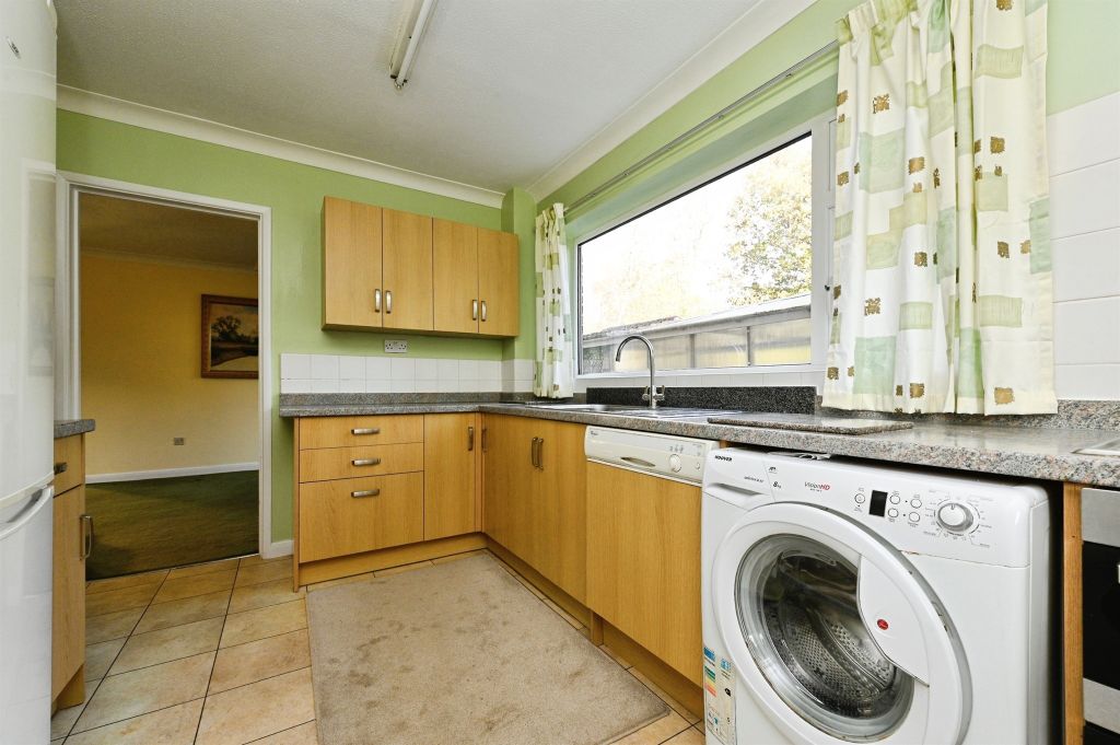 Property photo 3 of 17