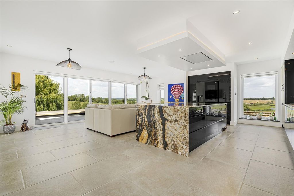 Property photo 2 of 28 57_54587.Jpg