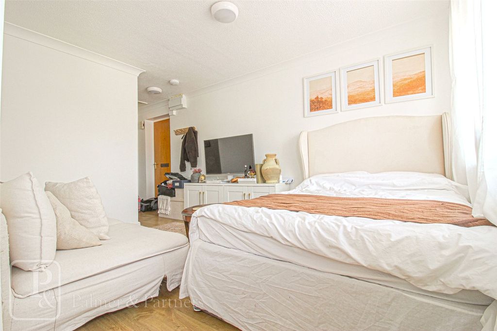 Property photo 3 of 6 Reception Room