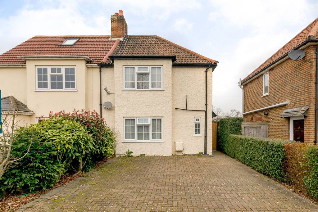 Property photo 1 of 9