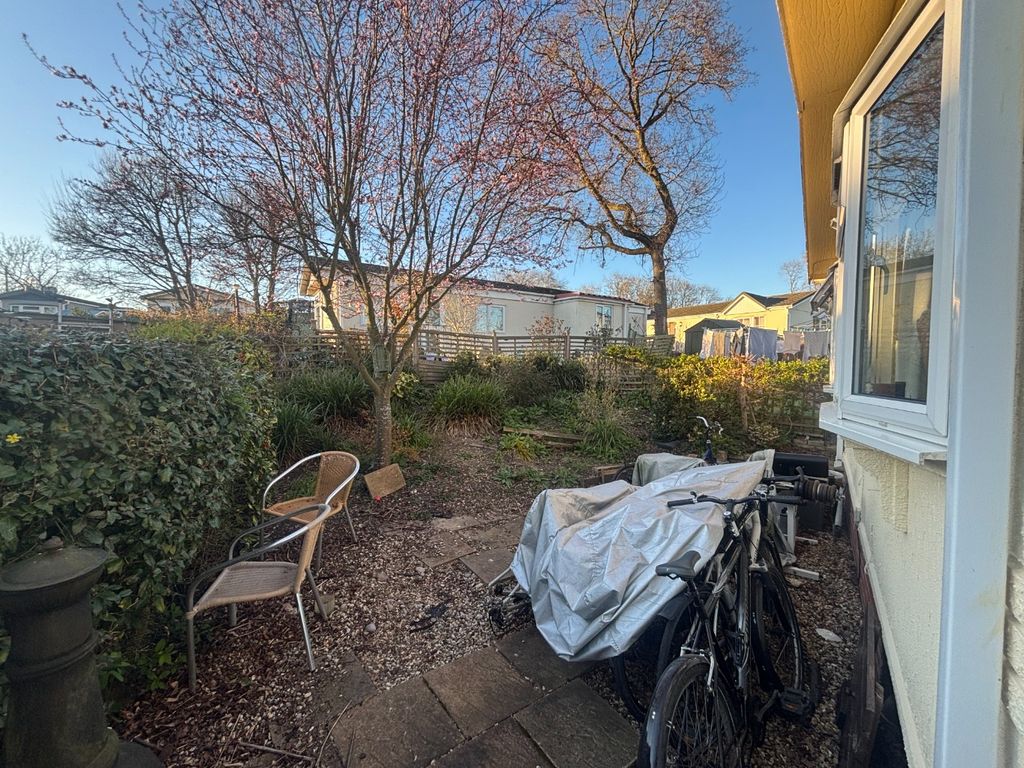 Property photo 3 of 3 4635442