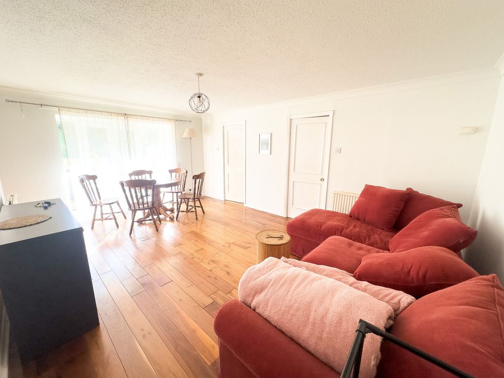 Property photo 3 of 14 Photograph